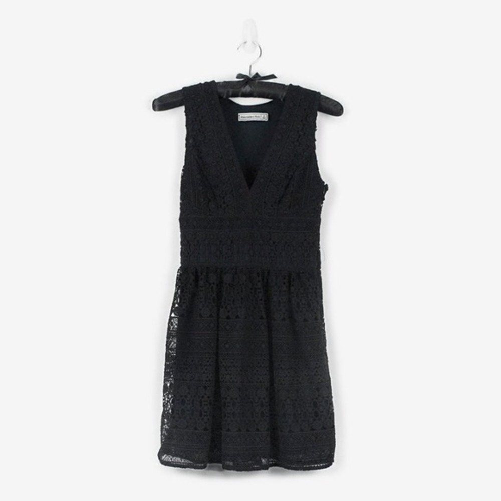 Abercrombie & Fitch Skater Mini Dress Size 2 Black Classic Lace Crochet Boho